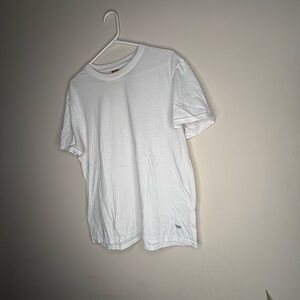 Levi's Classic White Short Sleeve Tee